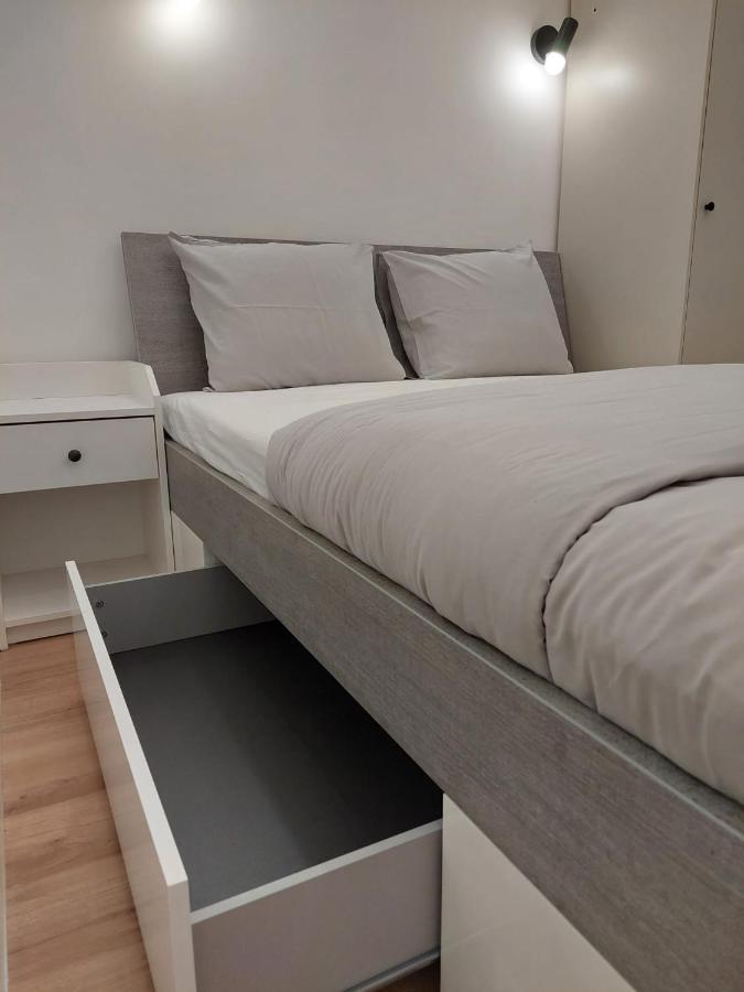 Lisbon South Bay Rooms Almada Buitenkant foto